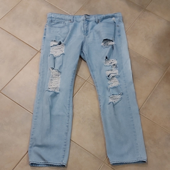 Just USA Women's Light Blue Distressed Boyfriend Jeans - Picture 1 of 10